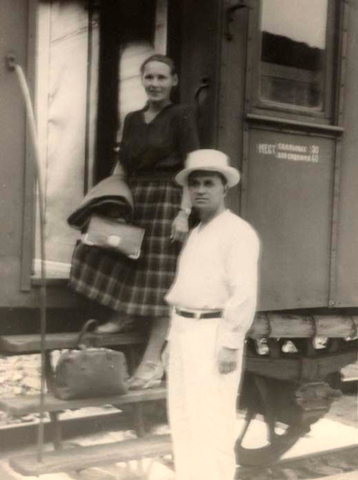 Виктор Чекмарёв с женой