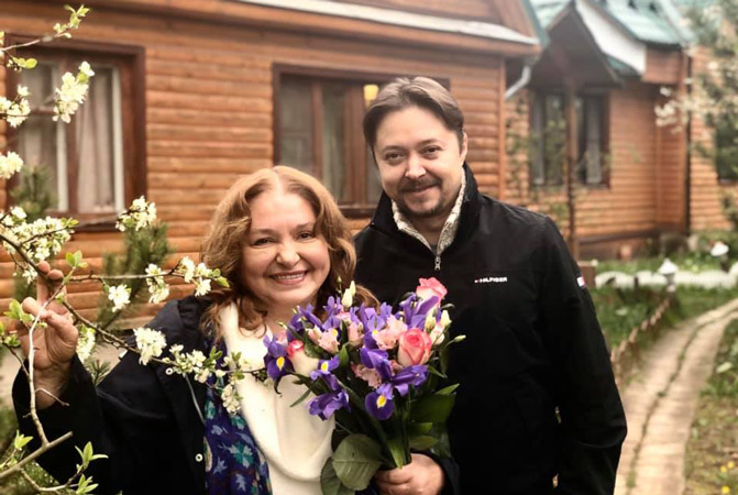 Наталья Бондарчук с сыном Иваном